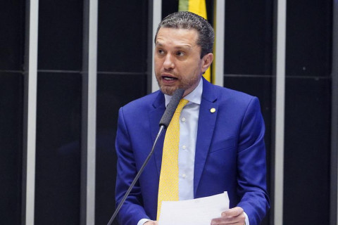 Fausto Pinato ganha força nacional e consolida papel de articulador ao lado de Ciro Nogueira, presidente do PP, e recebe o respeito da Confraria 01