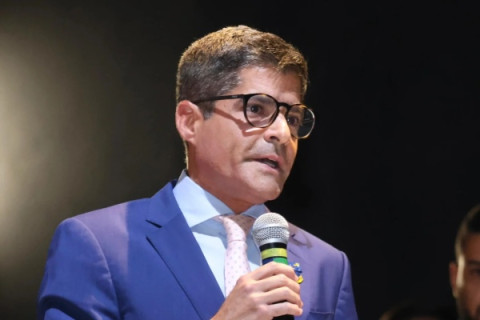 ACM Neto e prefeito de Salvador usaram helicóptero de executivo preso pela PF