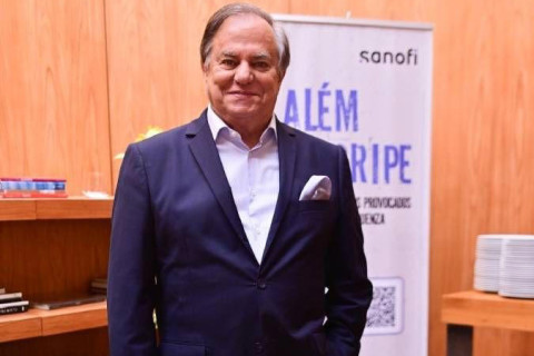 Ronnie Von relata amizade com Ione Borges e desabafa sobre morte da apresentadora: Tínhamos uma ligação