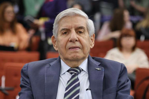 Heleno se prepara para cadeia: “é só esperar virem me pegar”