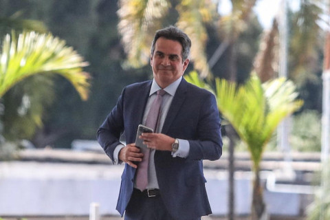 Ciro Nogueira afirma que André Fufuca terá que optar entre PP e governo Lula