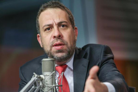 Boulos rebate críticas à EBC por contratação de Datena