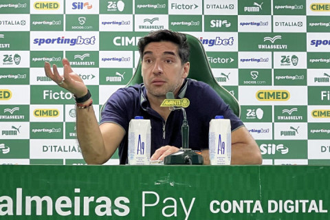 Técnico do Palmeiras, Abel Ferreira joga a toalha no Brasileirão: 'Campeonato está entregue'
