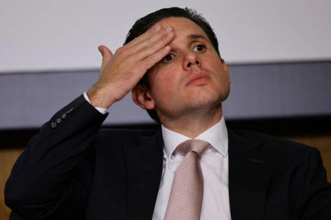 Motta defende PEC da Blindagem após protestos; relator no Senado considera medida "imprestável"