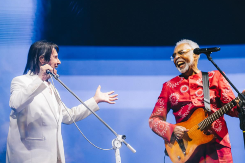 Último show de Gilberto Gil em SP teve presença de Roberto Carlos e mensagem para Preta