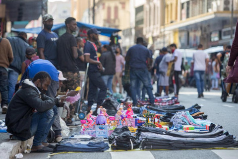 Governo dos EUA cita em relatório região da Rua 25 de Março, em São Paulo, como polo de pirataria
