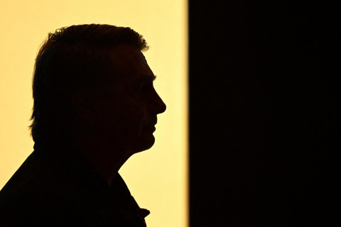 Ao vivo: STF julga denúncia contra Bolsonaro por tentativa de golpe Mais sete acusados também podem virar réus