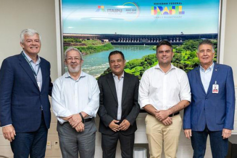 Presidente da ENBPar visita Itaipu e reforça integração entre instituições