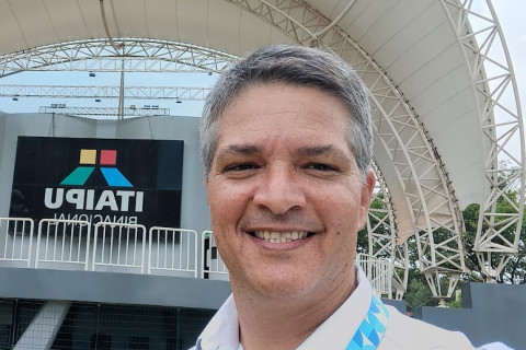 Programa Café com Notícias Chega à TV Aberta em 2025 com a Mesma Energia e Sucesso do Digital