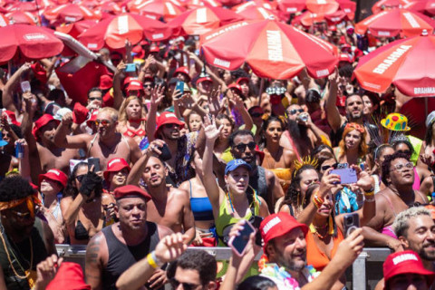 Carnaval é feriado ou ponto facultativo? Entenda se você terá folga