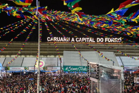 MPPE alerta que Caruaru pode sofrer prejuízo financeiro com camarotes privados no São João