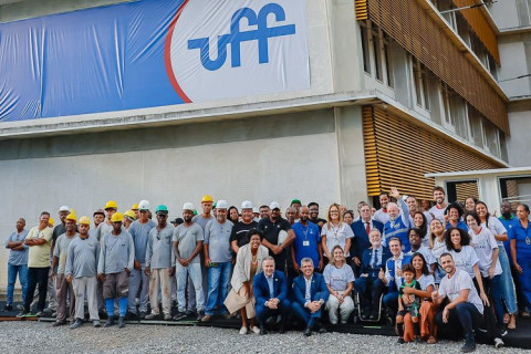 Lula inaugura novo campus da UFF em Campos dos Goytacazes (RJ) Recursos investidos nas novas instalações somam mais de R$ 72 milhões
