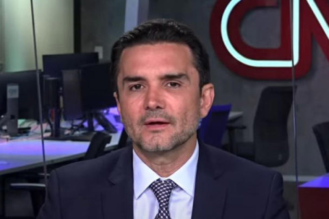 Sabino à CNN: Com centrão ou sem, Lula vai se reeleger no 1º turno