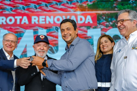 SAMU ganha reforço com a entrega de 789 ambulâncias em 559 cidades A capacidade de atendimento sobe agora para mais de 90% do país.