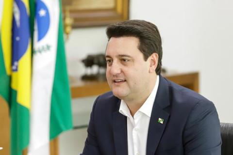 Ratinho Júnior desiste de disputar a presidência em 2026