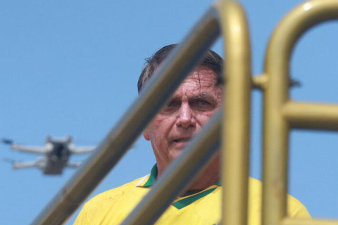 Bolsonaro diz em ato em Copabacana que será um ‘problema’ para o STF ‘preso ou morto’