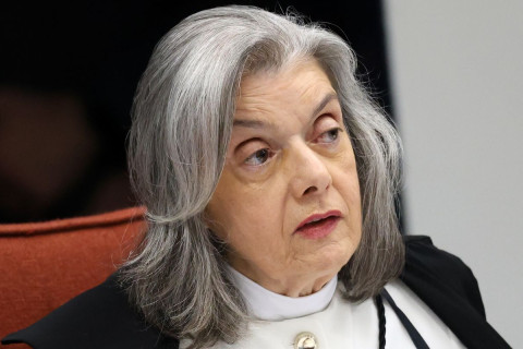 Cármen Lúcia apresenta recomendações de conduta para juízes eleitorais