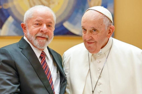 Planalto confirma ida de Lula ao funeral do papa Francisco
