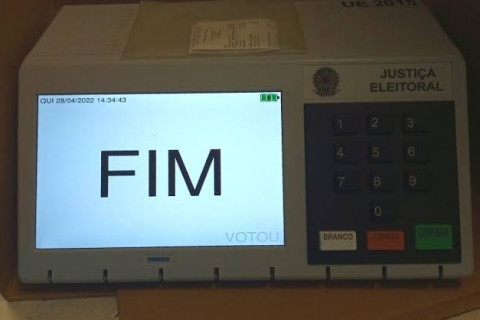 Juristas descartam anulação do segundo turno das eleições Flávio Bolsonaro disse que não aceita resultado e pedirá anulação.