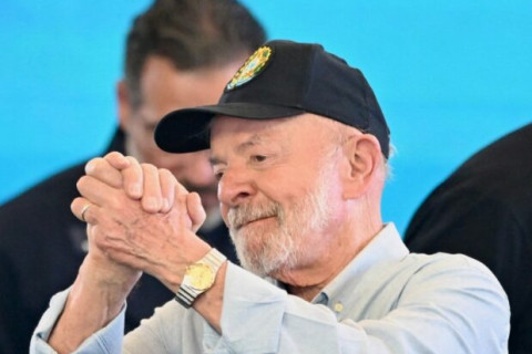 Lula inaugura Ponte Brasil-Paraguai e fala sobre paz na América Latina Nova ponte liga Foz do Iguaçu à cidade paraguaia de Presidente Franco