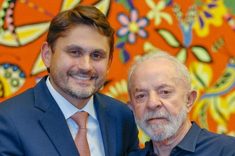 Juscelino Filho agradece a Lula a ‘confiança’ após exoneração e denúncia da PGR por corrupção