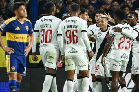 Vasco vence o Boca Juniors no jogo de ida das semifinais da Sul-Americana