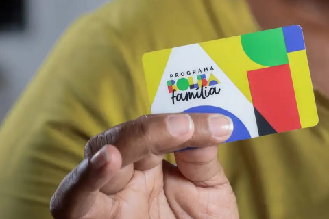 Governo muda regras do Bolsa Família Pagamento para beneficiários com NIS final 5 ocorre nesta segunda