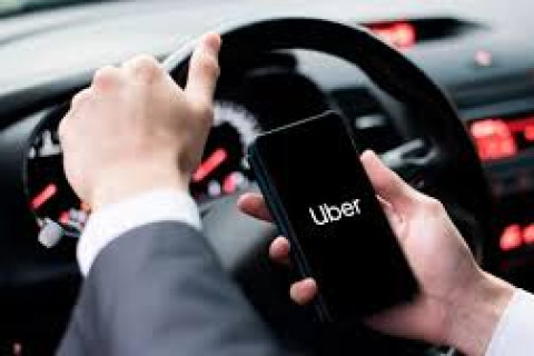 Uber passará a enviar alertas sobre crianças desaparecidas Motoristas e usuários da área do sumiço devem receber a notificação